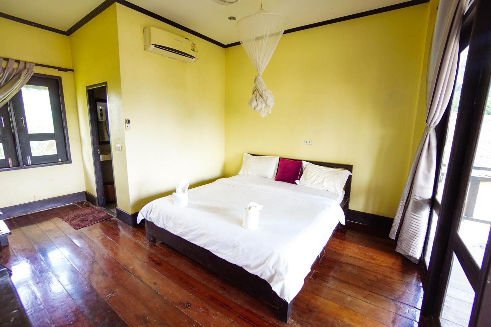 Mr Tho'S Bungalows Ban Dondét Extérieur photo