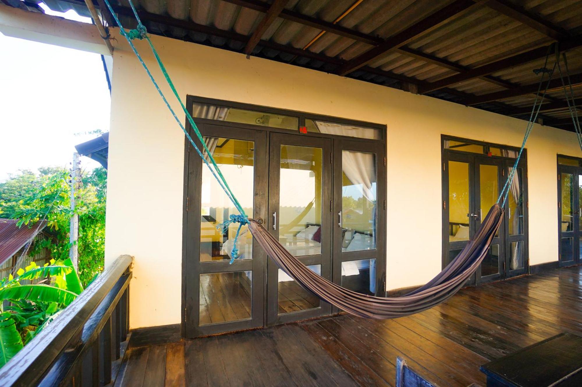 Mr Tho'S Bungalows Ban Dondét Extérieur photo