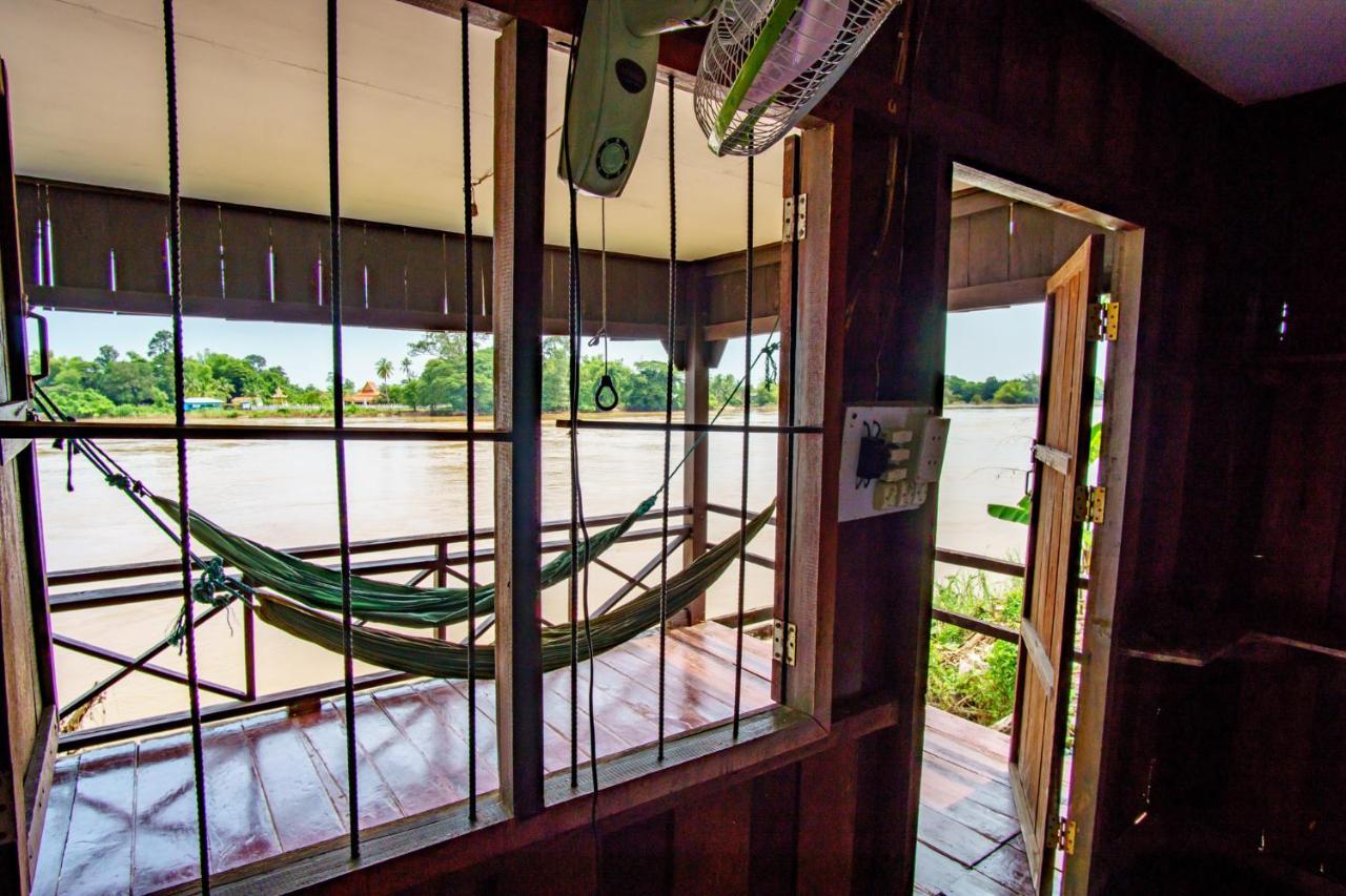 Mr Tho'S Bungalows Ban Dondét Extérieur photo